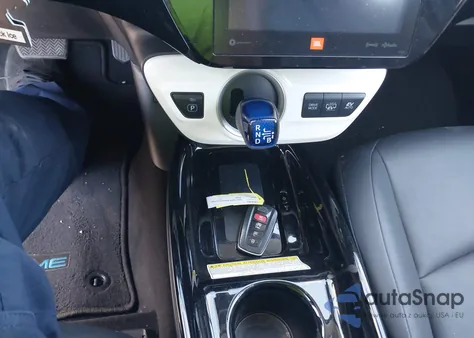 2017 Toyota Prius Prime Advanced из США, поврежденный, VIN JTDKARFP0H3012982